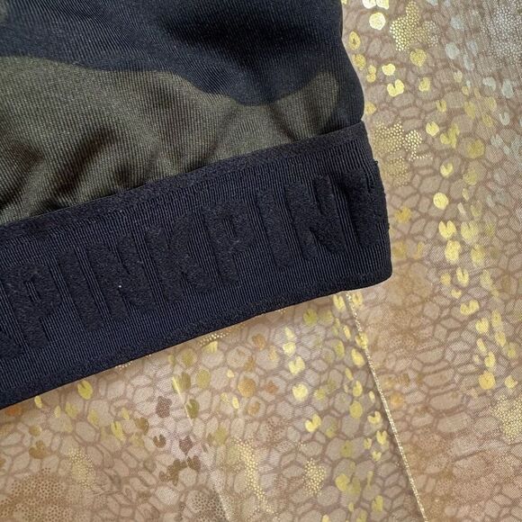 PINK Victorias Secret Army Print Ultimate Sports Bra Medium - Picture 3 of 6